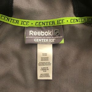 Sharks collection men’s sweater